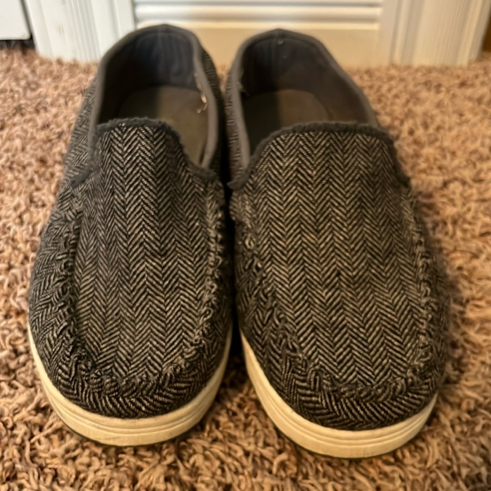 Globe Castro herringbone black-and-white loafers men’s size 11